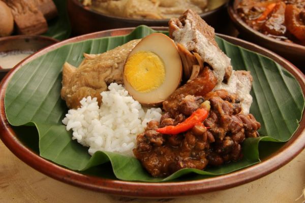 5 Must-Try Foods in Yogyakarta: A Taste of Jogja
