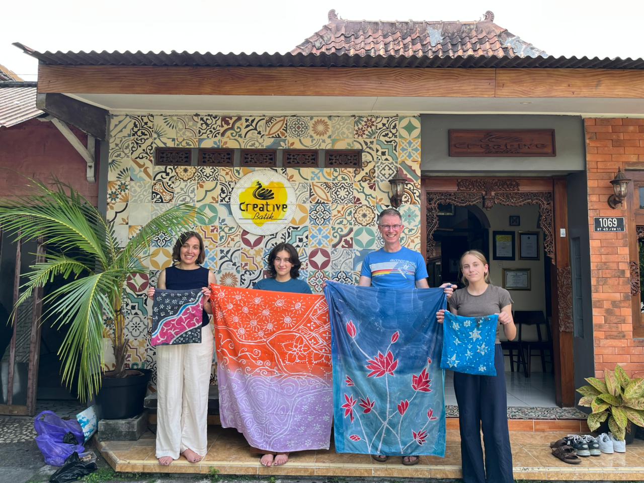 Batik Making Experience with a Local Artisan